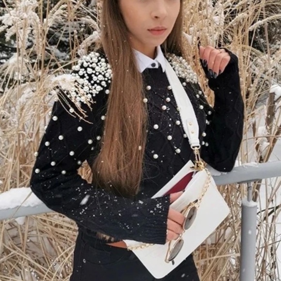 Pearl Embellished Black Knit Textured Sweater - Picture 13 of 14